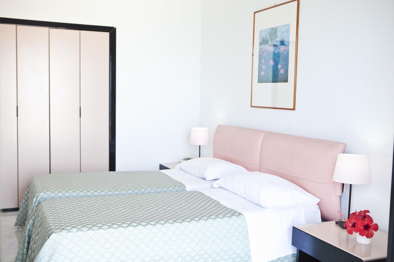 Hotel Futura Style Helios Noto Zewnętrze zdjęcie